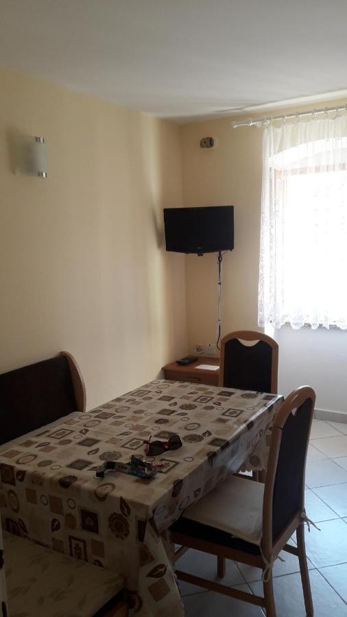 Apartman Dinka Baška Екстериор снимка